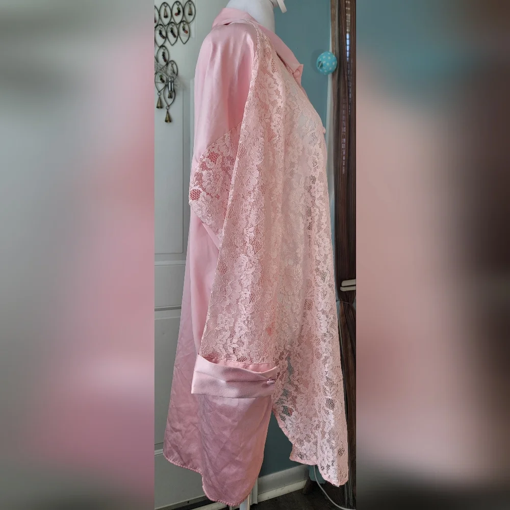 Vintage 90's Victoria's Secret Lace Button-Up Night Shirt Women's M/L Pink Satin - Picture 4 of 10